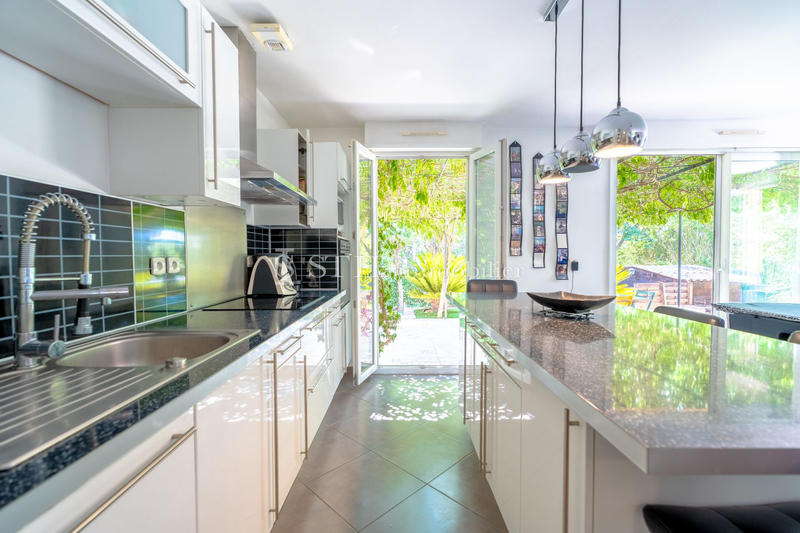 Maison - 100 m² - 4 pièces