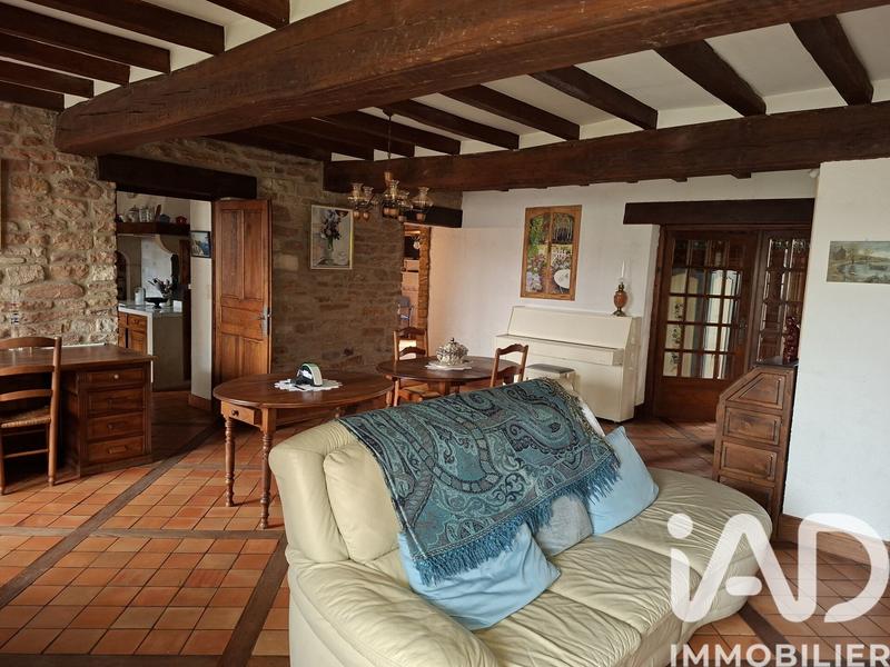 Maison - 271 m² - 5 pièces