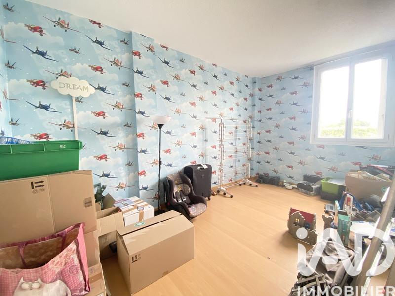 Appartement - 80 m² - 5 pièces