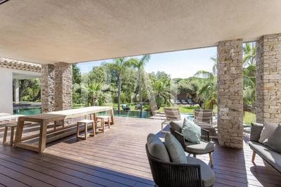 Villa - 350 m² - 7 pièces