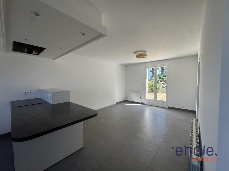 Maison - 121 m² - 6 pièces