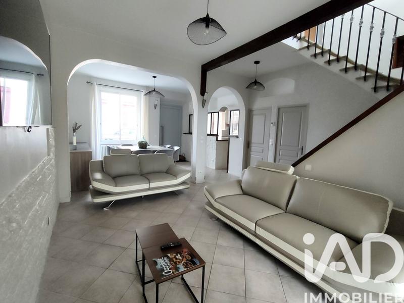 Maison de village - 138 m² - 6 pièces