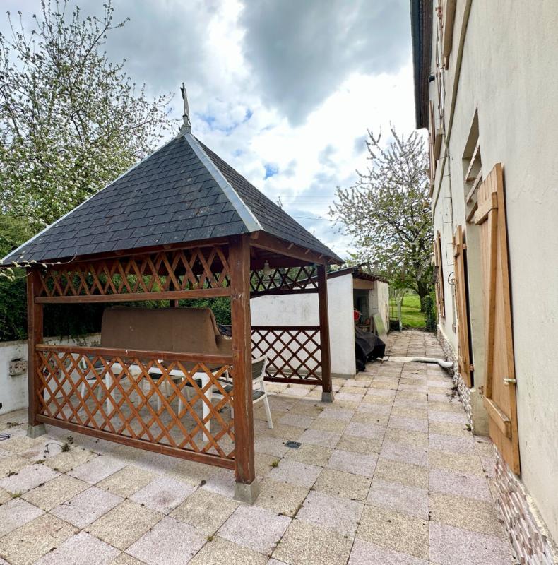 Maison - 196 m² - 7 pièces