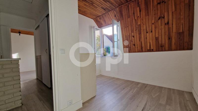 Maison - 86 m² - 5 pièces