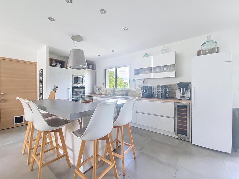 Villa - 115 m² - 5 pièces