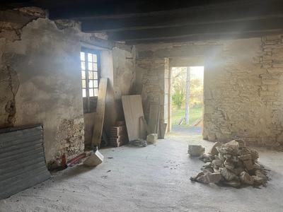 Maison - 85 m² - 7 pièces