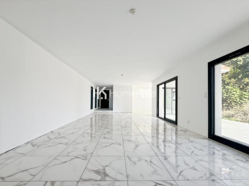 Villa - 130 m² - 4 pièces