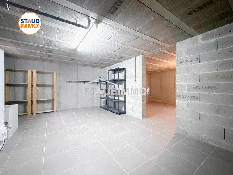 Maison - 93 m² - 5 pièces