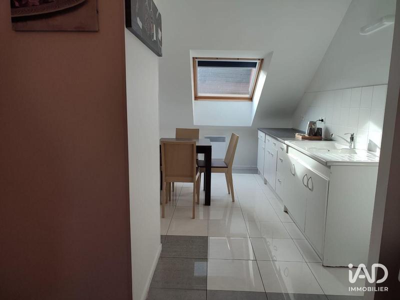 Local commercial - 1 200 m²