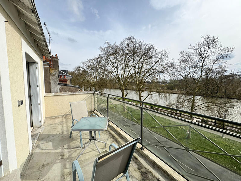 Maison - 142 m² - 7 pièces