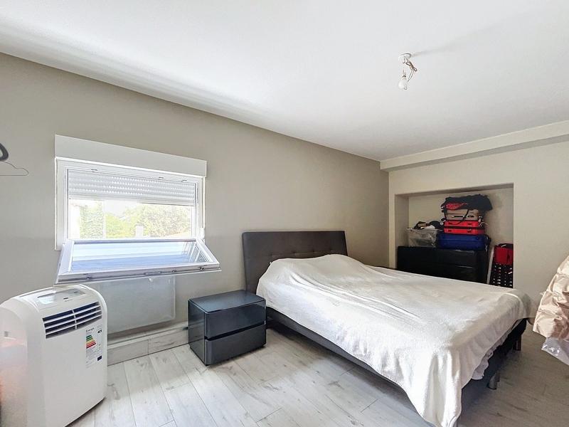 Appartement - 170 m² - 6 pièces