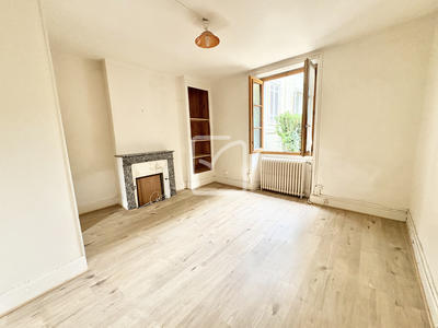Maison - 71 m² - 4 pièces