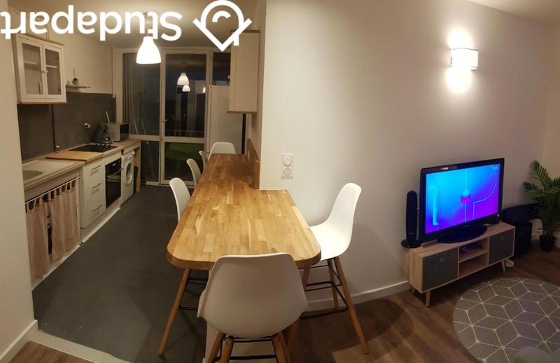 Chambre - 12 m² - 1 pièce