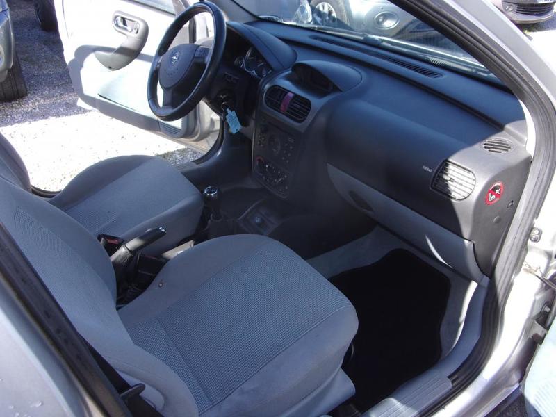 Opel Corsa III 1,4 i Twinport Cosmo 90cv