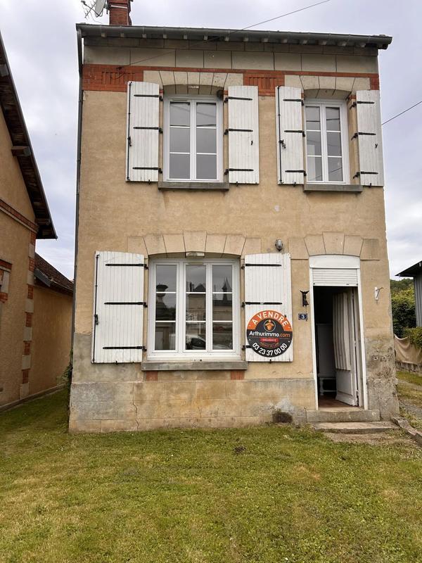 Maison - 90 m² - 4 pièces