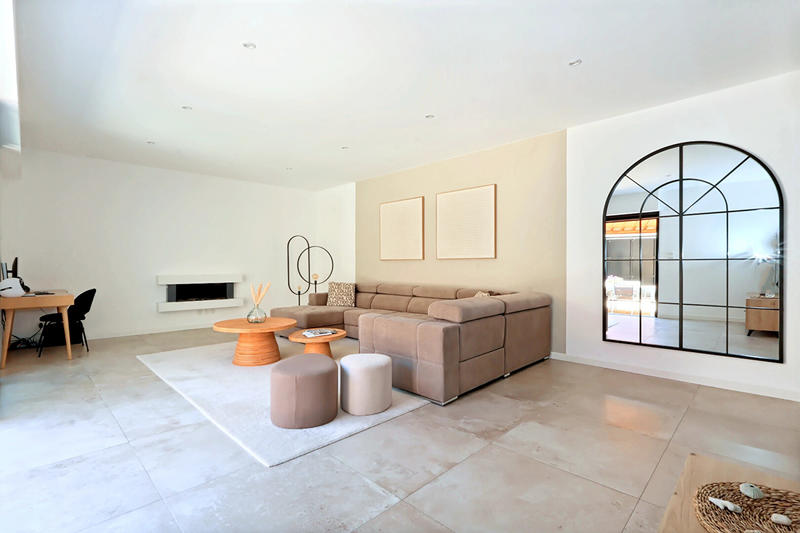 Maison - 190 m² - 5 pièces