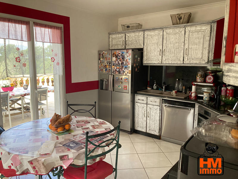 Maison - 207 m² - 7 pièces