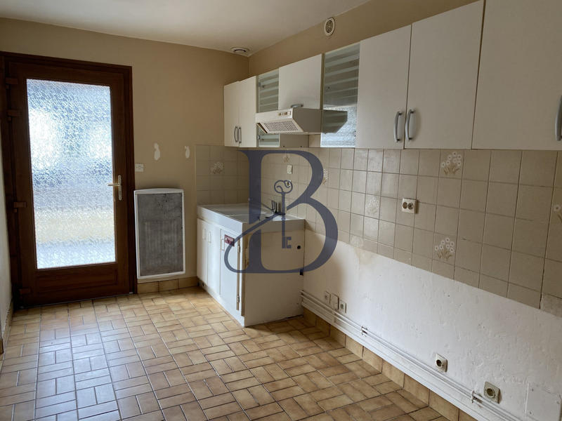 Maison - 83 m² - 5 pièces