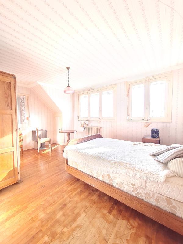 Maison - 137 m² - 7 pièces