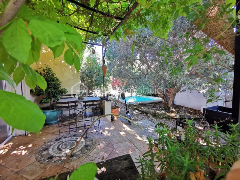 Maison traditionnelle - 143 m² - 6 pièces