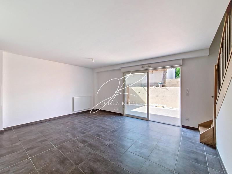 Maison - 73 m² - 4 pièces