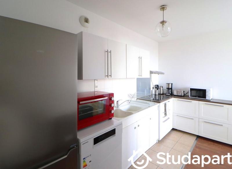 Chambre - 10 m² - 1 pièce