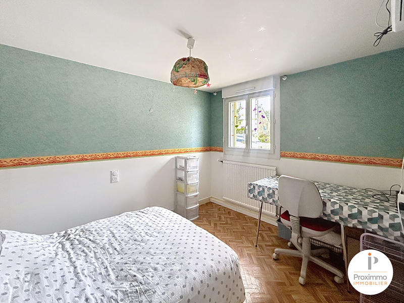 Maison - 105 m² - 5 pièces