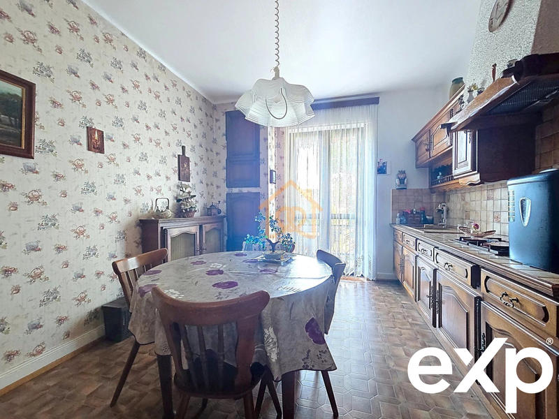 Maison - 165 m² - 7 pièces