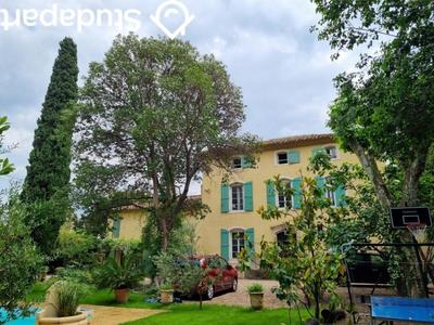 Chambre - 15 m² - 1 pièce