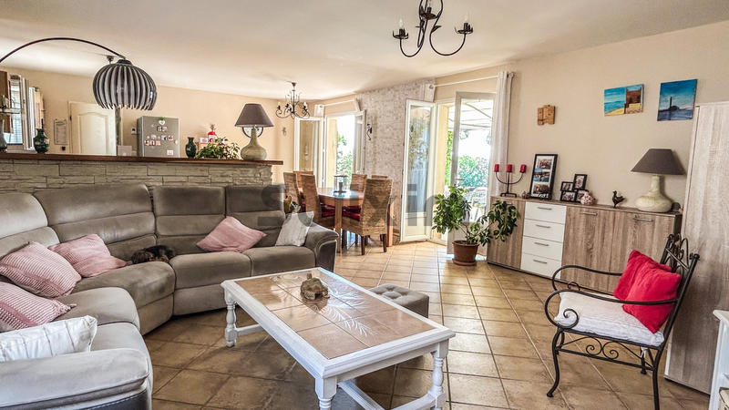 Villa - 104 m² - 5 pièces