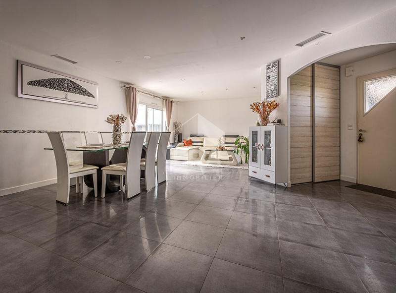 Maison - 130 m² - 5 pièces