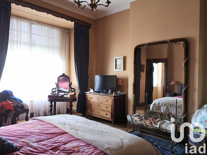 Maison de ville - 388 m² - 20 pièces