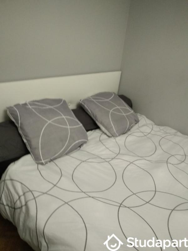 Chambre - 15 m² - 1 pièce