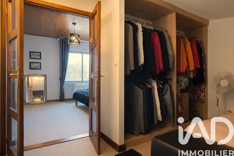 Maison de maîtres - 250 m² - 8 pièces