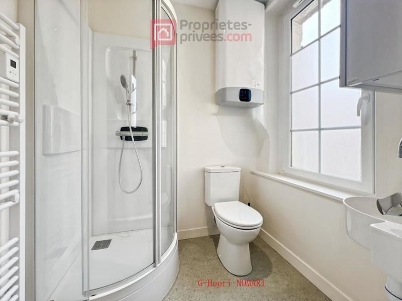 Immeuble - 220 m² - 11 pièces