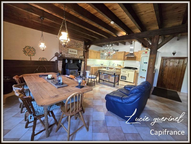 Maison - 200 m² - 6 pièces