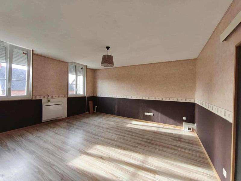 Maison - 211 m² - 8 pièces