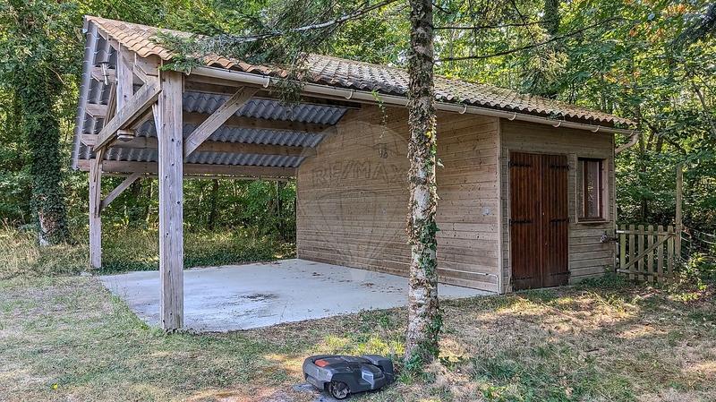 Maison - 190 m² - 7 pièces