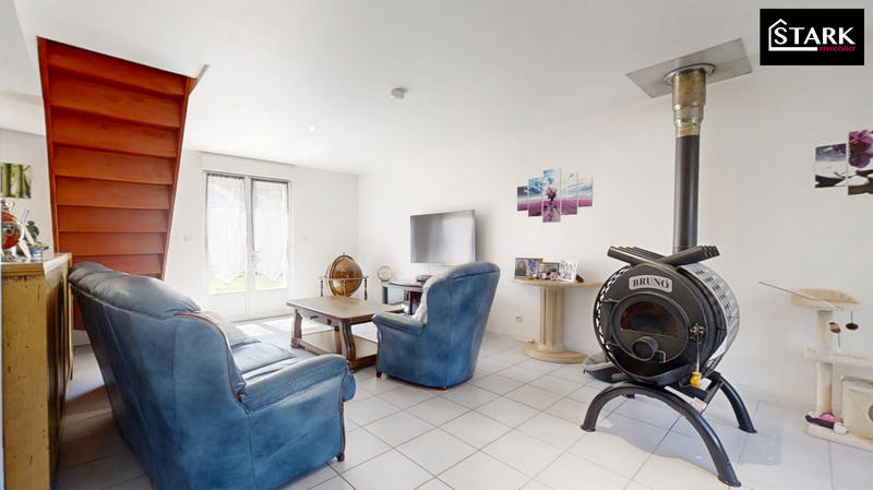 Maison - 121 m² - 5 pièces