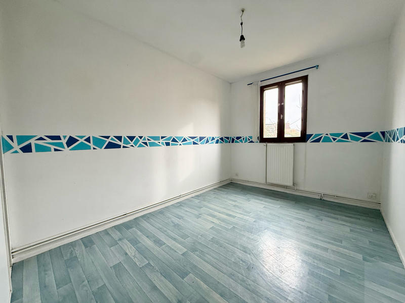 Maison - 85 m² - 5 pièces