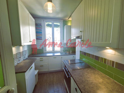 Appartement - 116 m² - 6 pièces