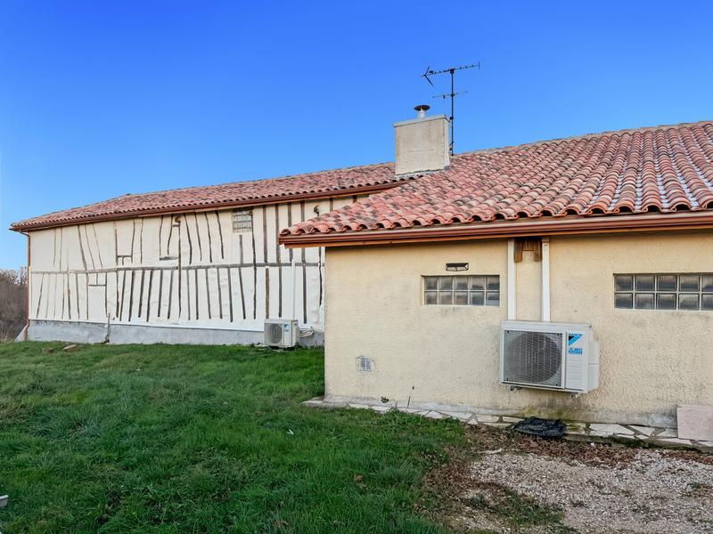 Maison de campagne - 218 m² - 6 pièces