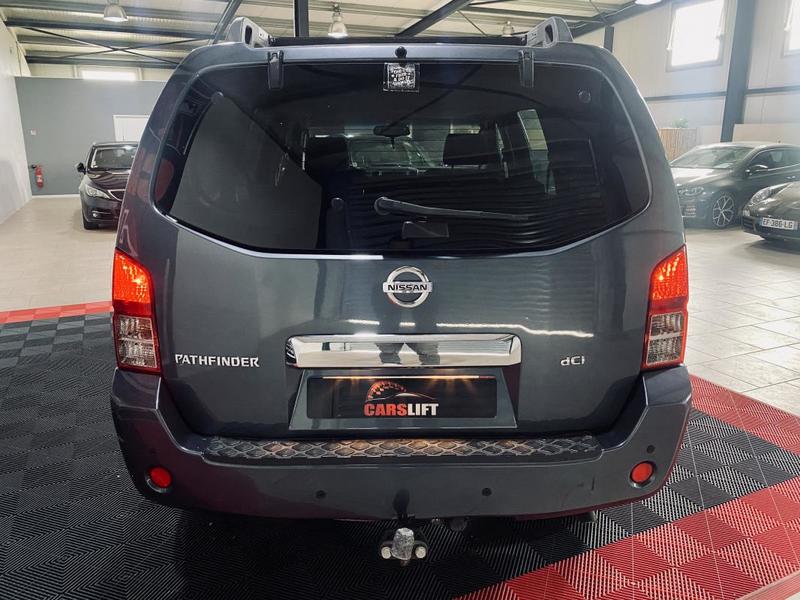 Nissan Pathfinder 2.5 dCi Pack Elégance 174 ch- Garantie 6 Mois