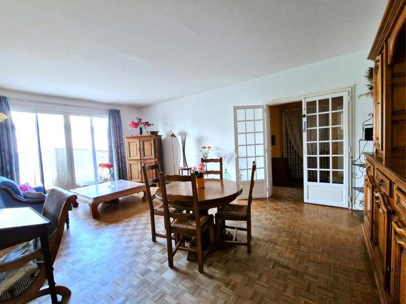 Appartement - 95 m² - 4 pièces