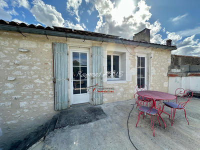 Maison de village - 132 m² - 8 pièces