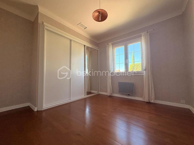 Villa - 140 m² - 6 pièces