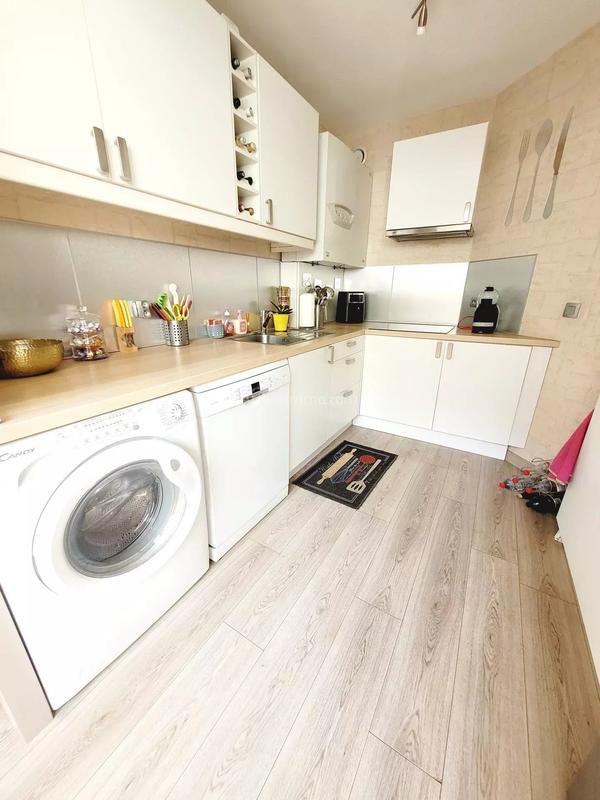 Appartement - 77 m² - 4 pièces