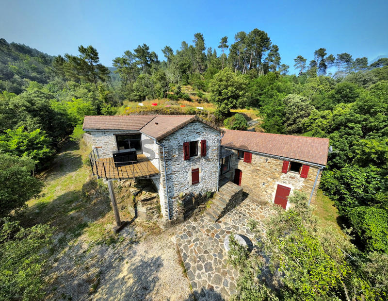 Mas - 100 m² - 4 pièces