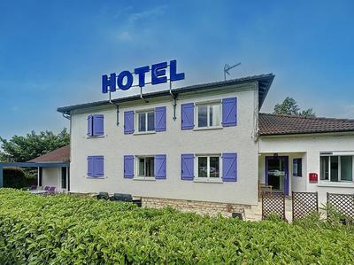 Local commercial - 43 m² - 9 pièces