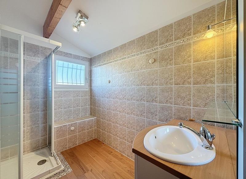 Maison - 161 m² - 7 pièces